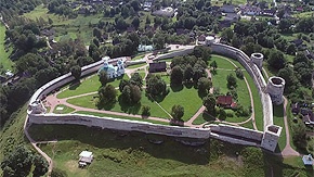 Изборская крепость в Старом Изборске